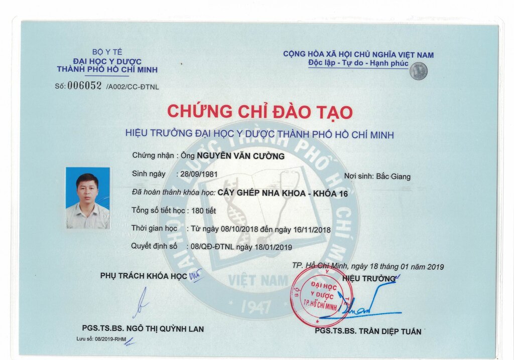 chứng chỉ đào tạo implant bác sĩ Cường